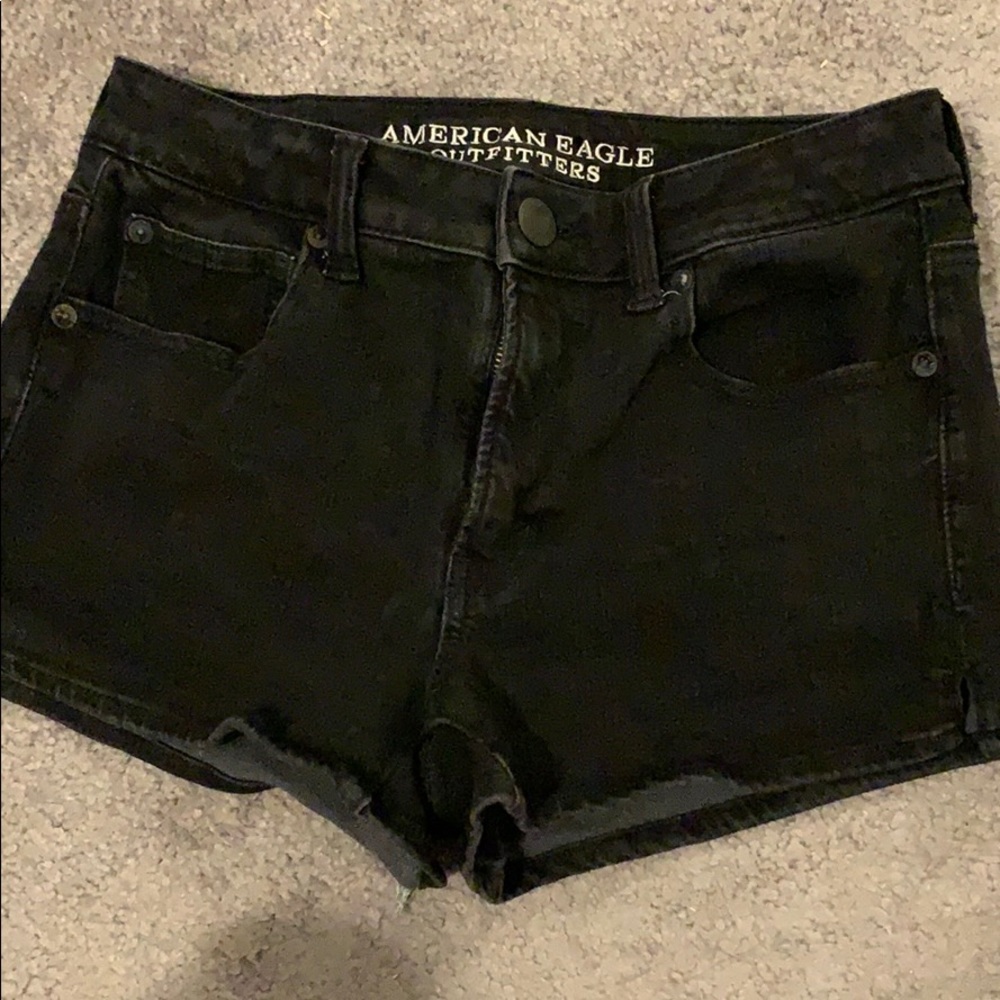 American Eagle Hi-rise Shortie